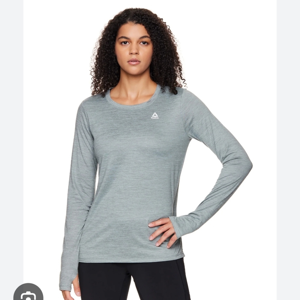 Reebok Women's Heathered Gray Long Sleeve Tee